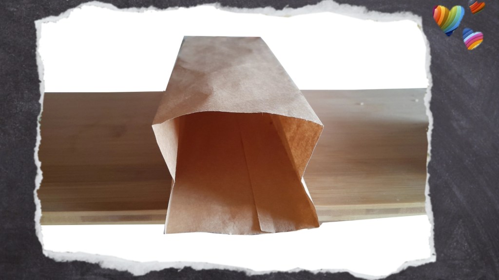 Papiertüten sind ideal geeignet um Kolbenhirse darin zu verstecken